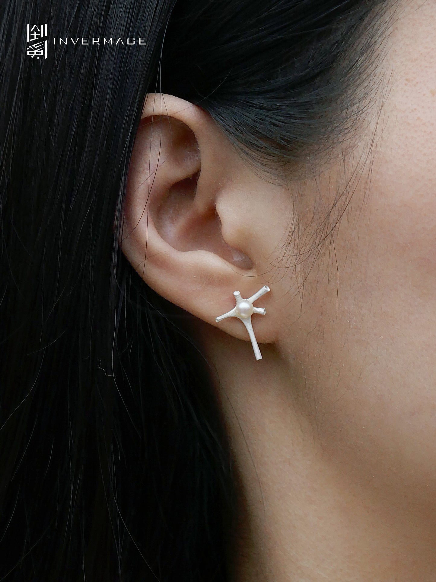Feeler Earring