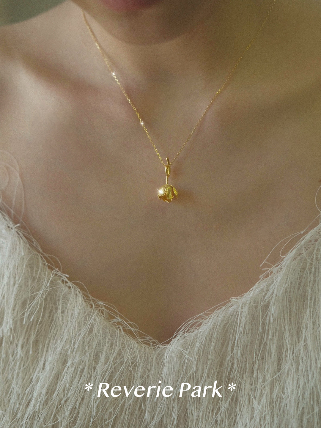 Gopicnic Tulip Necklace